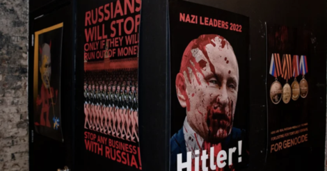 У Нью-Йорку відбулася виставка українських воєнних плакатів